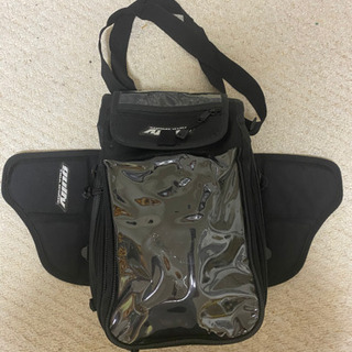 バイク用のタンクバックの画像