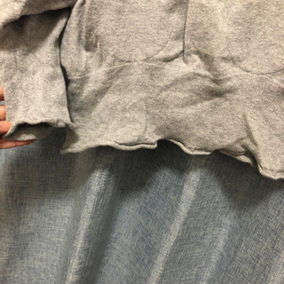 薄手スウェットトップスの画像