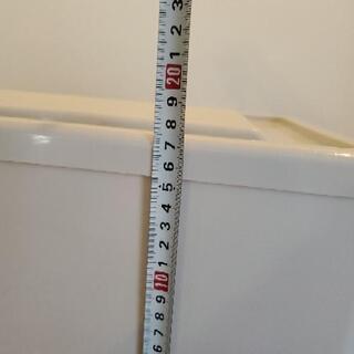 衣装ケースの画像