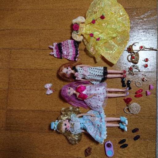 『お買い上げありがとうございました』リカちゃん人形3体と服\u0026小物