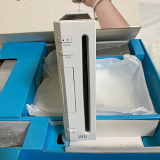 完売です★使用頻度少ない　Wii 本体　セット　箱ありの画像