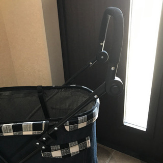 ペット用バギーの画像
