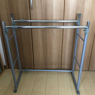 【お取引中】押し入れ用 ハンガーラックの画像