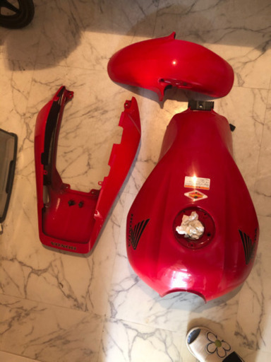 HONDAスーパーフォア　フェンダー テール タンク