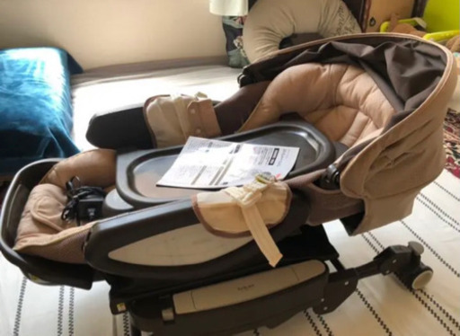 ⭐︎美品⭐︎ 早い者勝ち　Aprica ユラリズム　オート　プレミアム　カバー付き　元値６万円