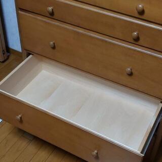 カリモク家具 整理ダンスの画像