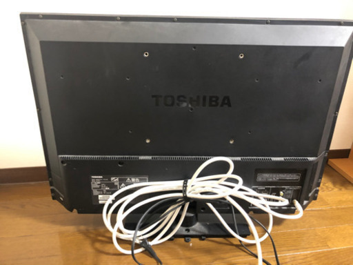 （値下げしました）東芝　テレビ　32型　(簡単ガイド付き)