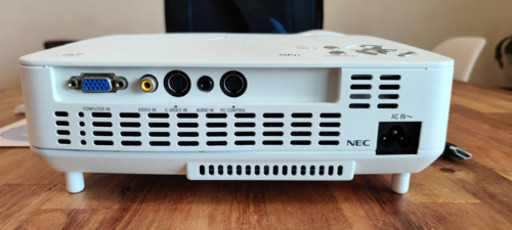 値段下げました！NEC NP41 プロジェクター　良品