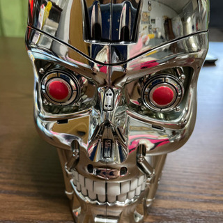 ターミネーター　USJクッキーの入れ物