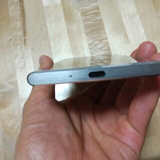 Xperia xz premium 訳あり wifi専用の画像