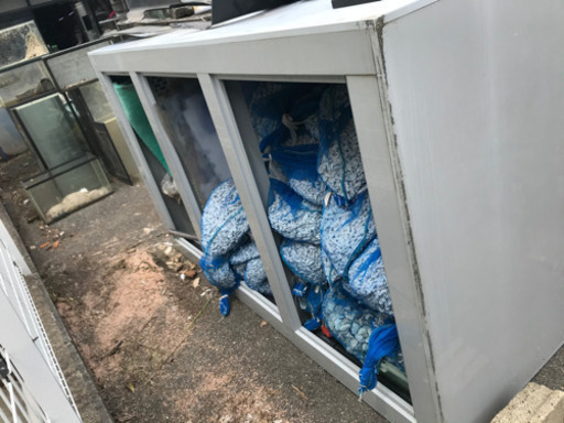 活魚用大型生簀