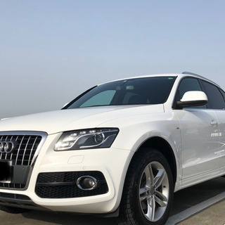 美車人気のQ5クワトロSライン★パワートランクパワーシート★車検...