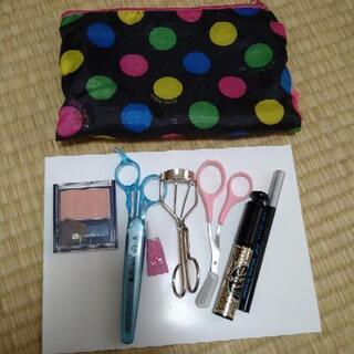 ポーチつき化粧品セット