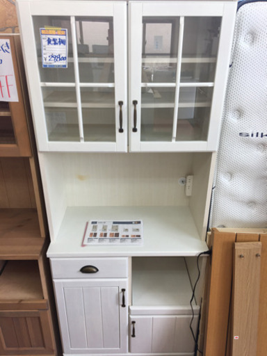 ニトリ食器棚