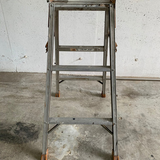 3尺アルミ脚立の画像