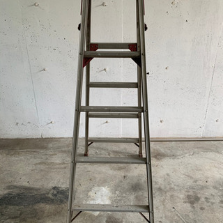 5尺アルミ脚立の画像