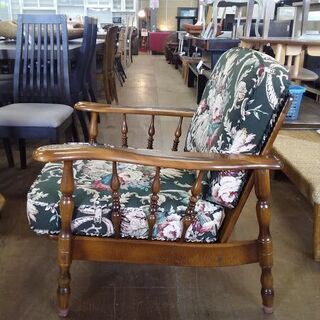 karimoku カリモク コロニアル ダイニングチェア 肘掛けアーム付き 1脚 コロニアル カリモク コンパクト 肘掛椅子 WC1000IK パーソナルソファ