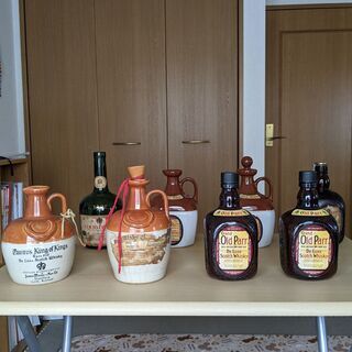 洋酒の空き瓶　～お部屋のインテリアに～お花の花器に～