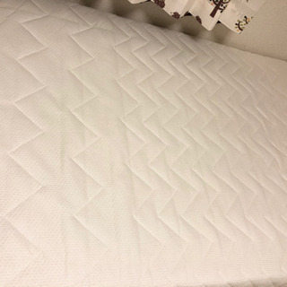 ほぼ新品 雲のやすらぎプレミアム シングルの画像