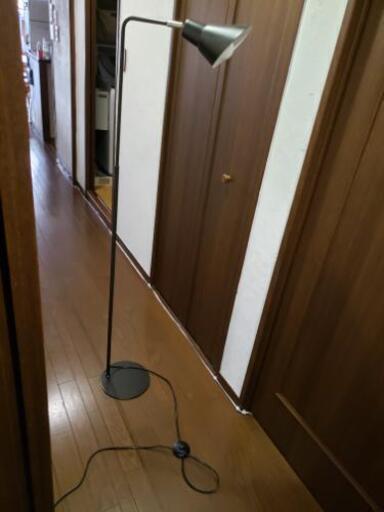 モダンデコ  スタンドライト LED電球付 ソファライト ベットライト