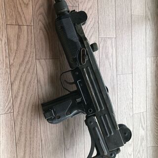 マルシン　モデルガン　金属製　ウージー