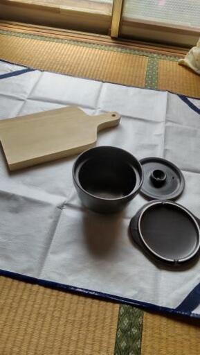 おひつ(セラミック)二合炊き電子レンジ 用とひのきまな板 価格交渉ｵｰｹｰ