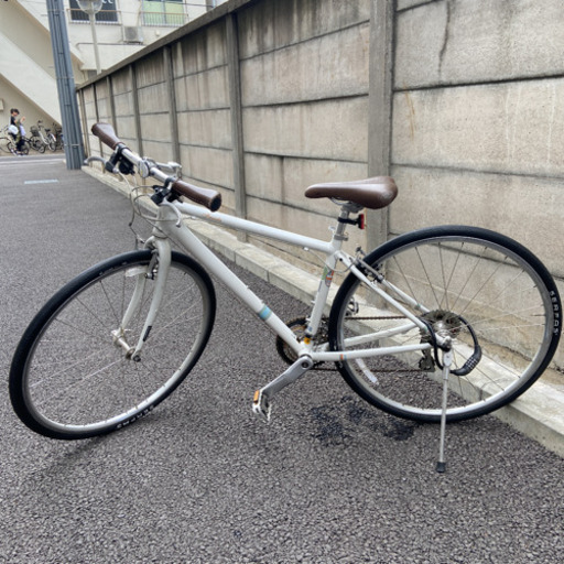 GIANT クロスバイク FREEDA