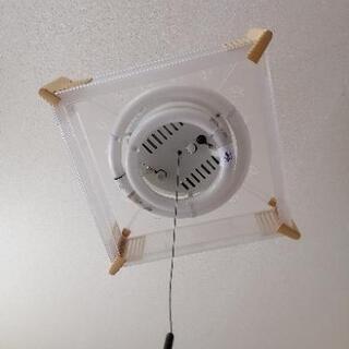 照明器具　蛍光灯の画像