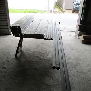 スチール足場板＆単管パイプの画像