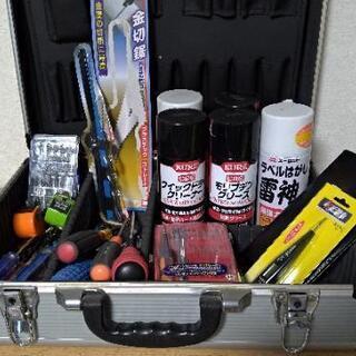 古い工具やケミカル各種