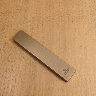 ステンレスカトラリー置き 長さ8cm 1個50円 