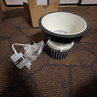 DAIKO LEDダウンライト　照明器具　LZD60731YW