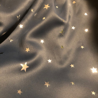 【お取引中】ニトリ カーテン 星柄 1セットの画像