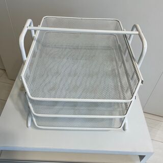【差し上げます】IKEA　３段書類トレー　白の画像