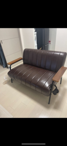 ニトリ　革　ソファー (2人掛け)