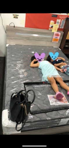 収納付きダブルベット  マットレス付き