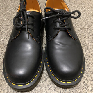 ドクターマーチン 3ホールDr. Martens 1461 美品　【値下げ可】 値下げ！【超美品】Dr.Martens(ドクターマーチン) 3ホール 1461