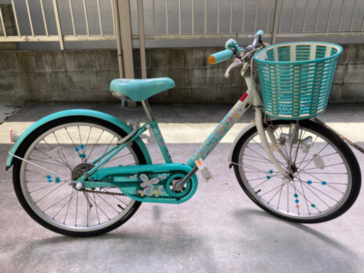 子供用自転車　女の子　20インチ