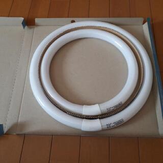 蛍光灯　日立の画像