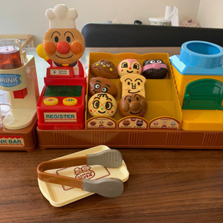 アンパンマン　パン屋さん遊び