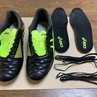 アシックス　サッカースパイク 24.5cm