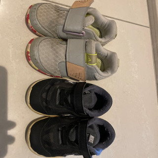 子供　スニーカー　ナイキ　アディダス