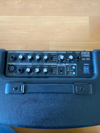 Roland AC-33 アコースティックギターアンプ
