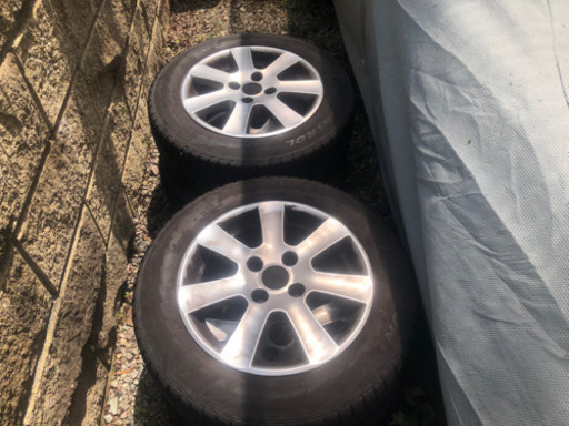 ピレリ　冬タイヤとホイール