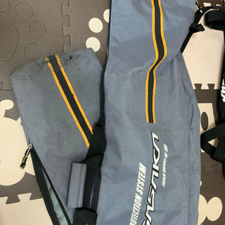 [値下げ]スキーバッグその他用品セットの画像