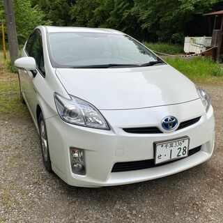 トヨタプリウス　グレードS　中古車