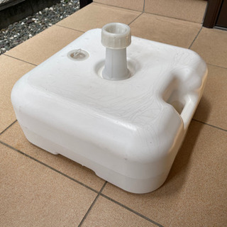 【さしあげます】のぼり旗の台 水を入れて重しにするタイプ