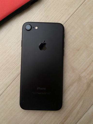 iPhone7中古128Gワイモバイル