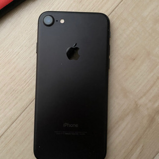 iPhone7中古128Gワイモバイルの画像