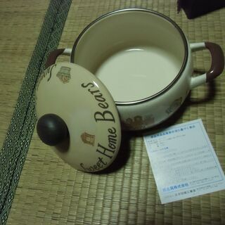 ほうろう鍋（寸法１８㎝）くま テディベア柄 （未使用）お譲りしま...
